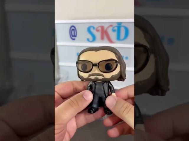 Vídeo relacionado con The Matrix Resurrections - Neo Funko Pop! Vinyl Figure (Bundled with Compatible Pop Box Protector Case)