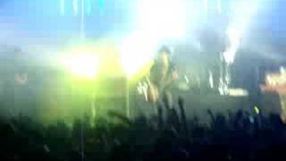 Kisschasy - Strings & Drums (Live)