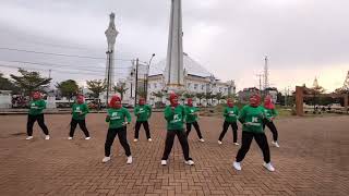 Download lagu dj Hidup Penuh Liku Liku by. Konawa Gowa mp3 Download lagu dj Hidup Penuh Liku Liku by. Konawa Gowa mp3