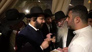 הזמר ישי ריבו ואביו זוכים להתברך מהגאון הינוקא במוצאי יו"ט ראשון של פסח.