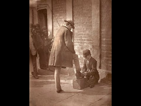 35 Amazing Vintage Photographs That Capture Street Scenes of London in 1876 and 1877