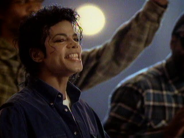 The Way You Make Me Feel von Michael Jackson ((jetzt ansehen))