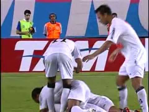 Golçao de cobertura jogando pelo santos contra o Bahia em 2011
