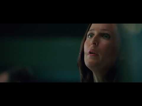 Ultra escape of Johnny by a wheelchair in the street of Britain