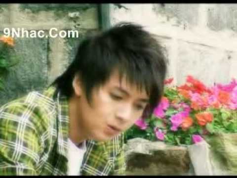 Thể hiện bởi Ngô Kiến Huy