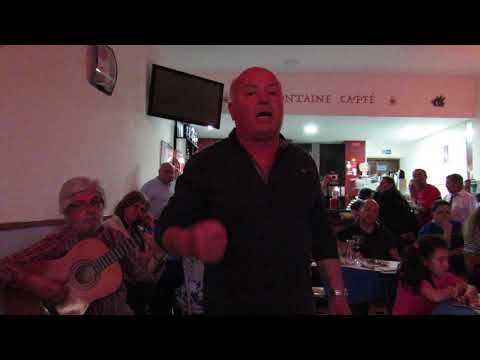 DELFIM MATOS FADO , NO CAFÉ LA FONTAINE FADO , NAS FONTAINHAS PORTO