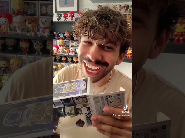 Vídeo relacionado con Funko POP! Bobble: Star Wars: Holiday R2-D2 Con Antlers - Figuras Miniaturas Coleccionables Para Exhibición - Idea De Regalo - Mercancía Oficial - Juguetes Para Niños Y Adultos - Fans De Movies