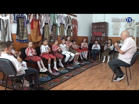 Jurnal MUSCEL TV 28.09.2023 Cursuri de fluier oferite de Narcis MANOLE la Poienari