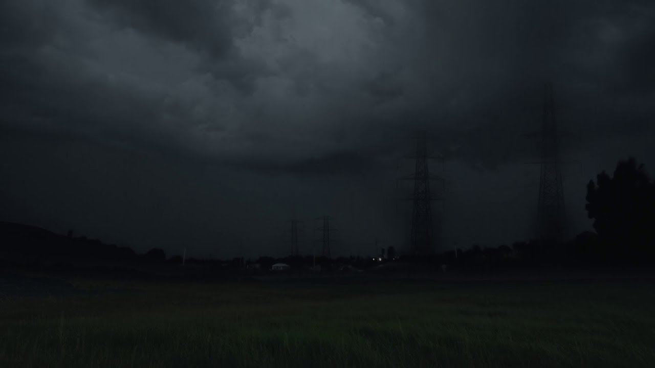 Darkness Falls With Thunder As Storm Clouds Gather Over Windy Fields | A Summer Thunderstorm 😪