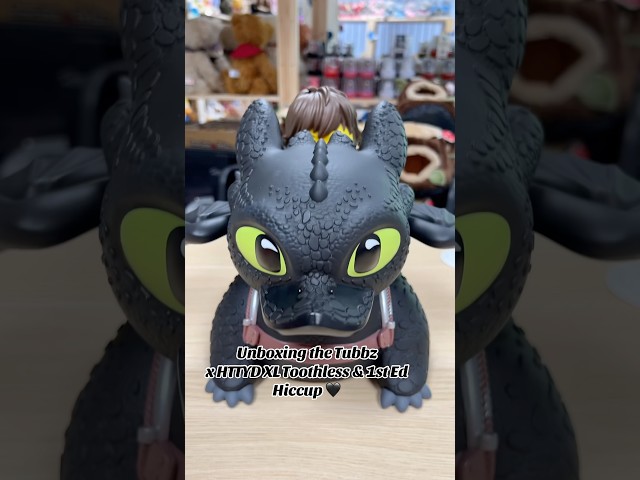 Vídeo relacionado con TUBBZ Mini: How to Train Your Dragon - Hiccup Figura Mini Coleccionable de Pato de Goma Disfrazado