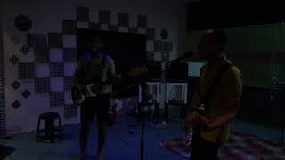 Download lagu Hijau Kuning - The Offside s ( live jamming ) mp3 Download lagu Hijau Kuning - The Offside s ( live jamming ) mp3