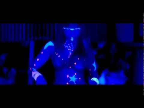 Teairra Mari Feat. Flo Rida - Cause a Scene (Official Video)