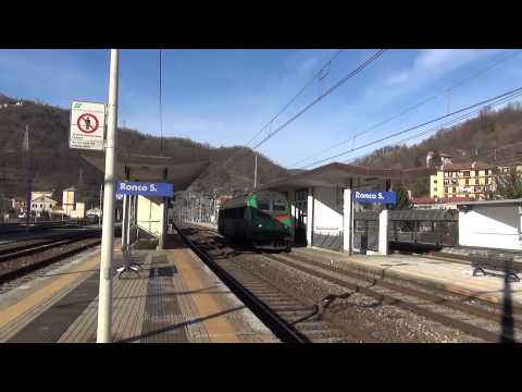 LOCOMOTORE E. 436.333 - S.N.C.F -  IN TRANSITO A RONCO SCRIVIA. (AL)  6 - 1 - 2014.