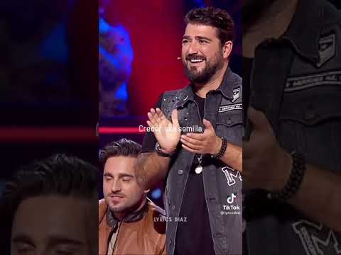 Pablo López cantan con una participante en la voz 💕