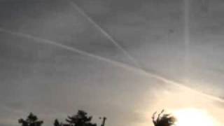 10-27 Planes Spray &quot;X&quot; In Sky, Sky Full Of Dust Poison