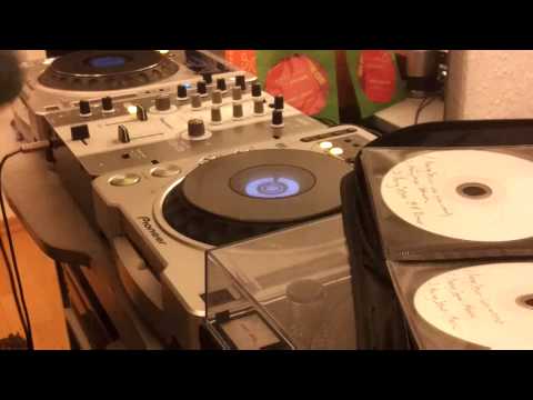 Maniax-Moving Jesus-Puzique