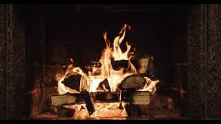 Michael Bublé - A Fireside Christmas (Full Album Yule Log) [4K HD]