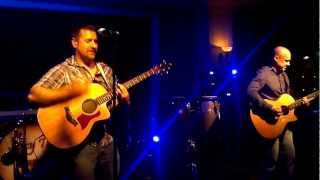 everlong cover by Brian Chojnacki and Pat Dunn from the Spicy Tie Band.mp4