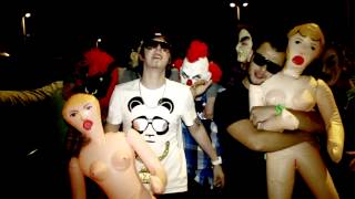 Trackshittaz - Riassl