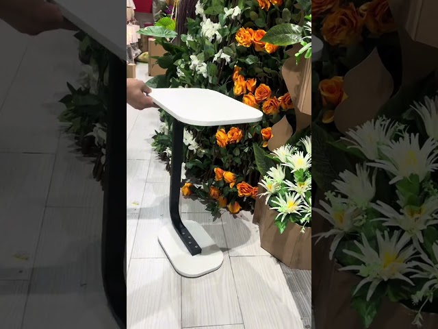 طاولة تقديم خشب لون بيج قاعدة ابيض 28*38سم