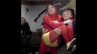 CHAPOLIN, O HERÓI MAIS CORAJOSO 😂