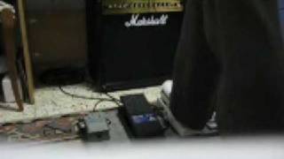 ZVEX Fuzz Factory with Fulltone Clyde Wah (My pedalboard test)
