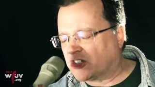 Violent Femmes - &quot;Kiss Off&quot; (Live at WFUV)