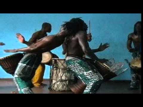 John OZILA INTERPRETE Medley Tropical