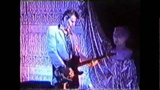 Dave Vanian and the Phantom Chords-Born To Be Wicked (live on It's Bizarre! 1993)