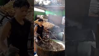 Download lagu Rambak adalah kerupuk kulit sapi yang Lezat.#fyp #shorts #shortsvideo #shortvideo #trendingshorts mp3