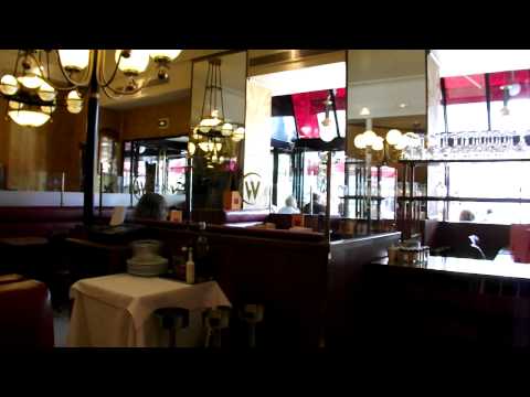 Henry Miller. Paris. Brasserie Wepler, 14 Place de Clichy.