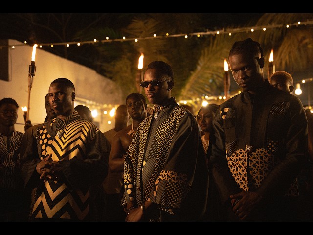 SAMBA  PEUZZI – FULL BAKHA FEAT DIP DOUNDOU GUISS & BM JAAY
