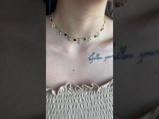 سلسلة أنيقة باللون / ذهبي . (N984)