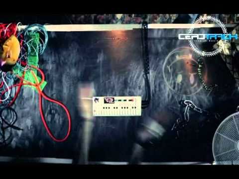 SWEDISH HOUSE MAFIA -  FT  PHARRELL - ONE YOUR NAME