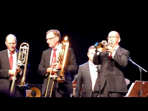 Pat’s Big Band - In The Mood