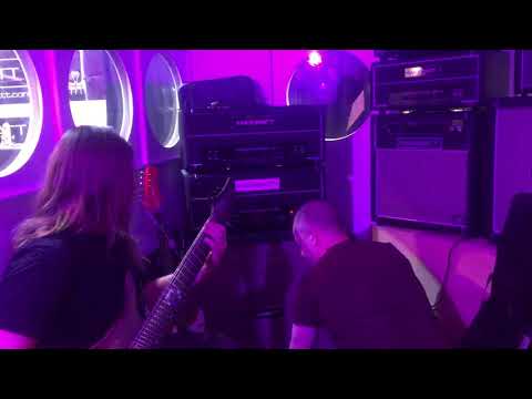 Custom MAXWATT 50 + Fortin 33