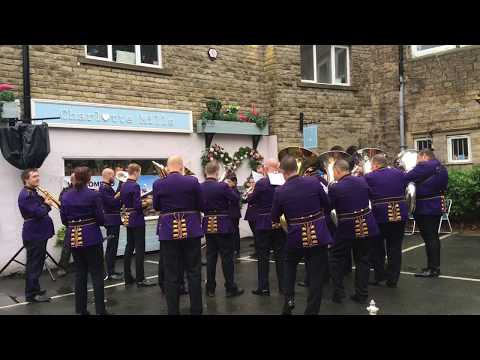 Brighouse & Rastrick Band perform Knight Templar in Uppermill 2018