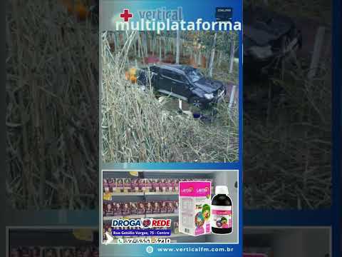 CAPOTAMENTO DE AUTOMÓVEL NA  MG 050, EM PEDRA DO INDAIÁ