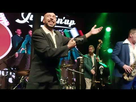 Jumpin'up and  Sax Gordon at Blues on the sea