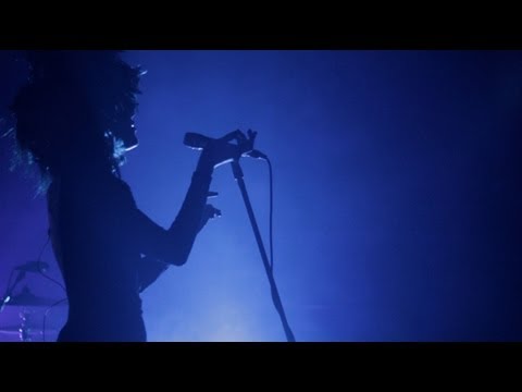 Nordic Giants - 'Glass Skinned Girl' Ft. Freyja, live at the Pavillion Theatre, Brighton
