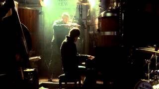 Neil Cowley Trio - Slims