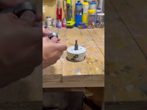 How to easily remove jammed hole saw Arbor without a vice. #diy #easyway # holesaw