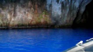 preview picture of video 'Kastellorizo - blue cave - august 2009'