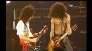 Video thumbnail of "Queen & Slash - Tie Your Mother Down"