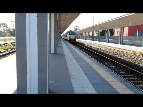 Intercity 722-1528 ( Siracusa- Roma Termini) con  Caimano +Pilota Z1