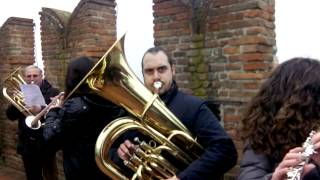 preview picture of video 'Band Giovani Note sul torrione di Spilamberto (MO)'