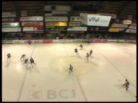 Ajoie - HCC Stephan percuté par Corey Ruhnke