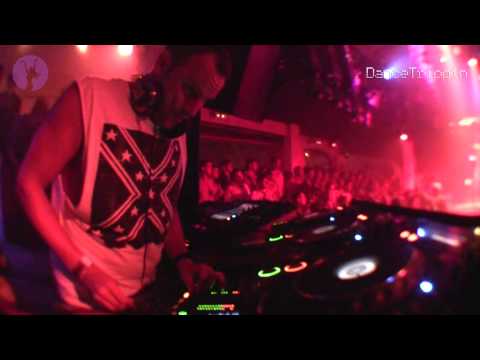 Fab Strong, Matteo DiMarr - Sirkuss [played by Mark Knight]