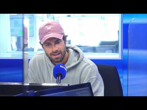 Michel Leeb, "un père très généreux avec son public, mais surtout avec nous", raconte son fils Tom