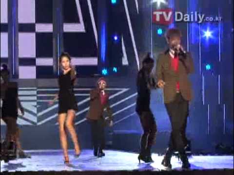 [Tvdaily]2011.10.03 GD&TOP@ Hallyu Dream Concert